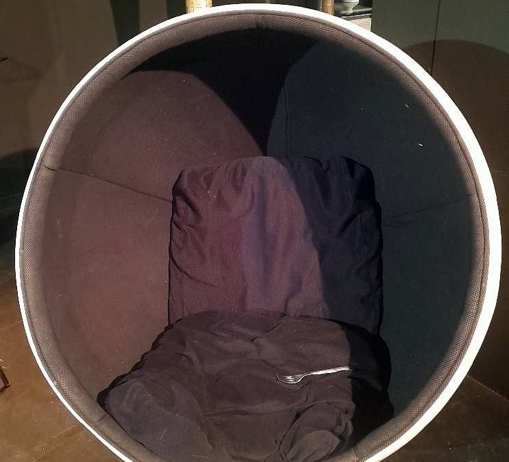 Θεώμενοι: Το Πηρούνι @ Vault Theatre Plus