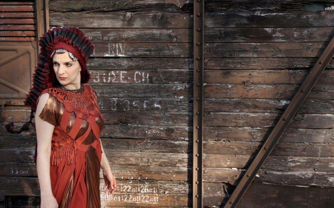 Women of Passion, Women of Greece @ Τρένο στο Ρουφ