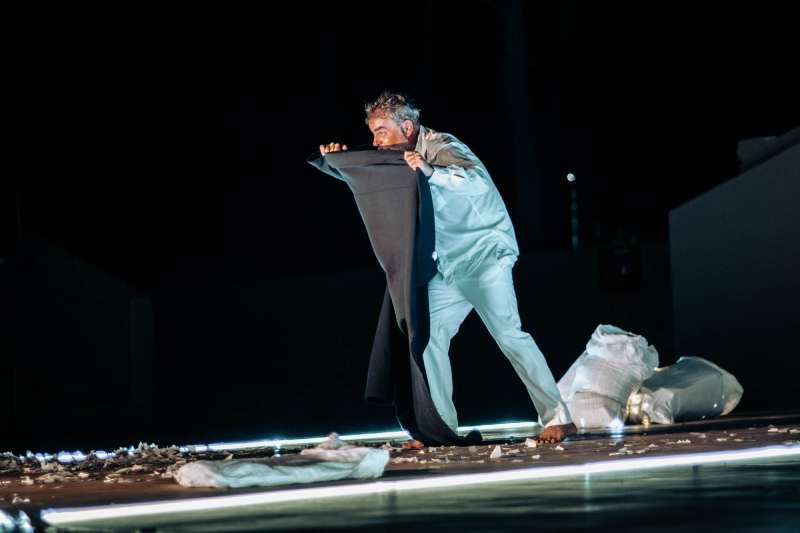 Θεατρίζομαι: Το Όνειρο ενός Γελοίου @ Θέατρο NOŪS – Creative Space Black Box