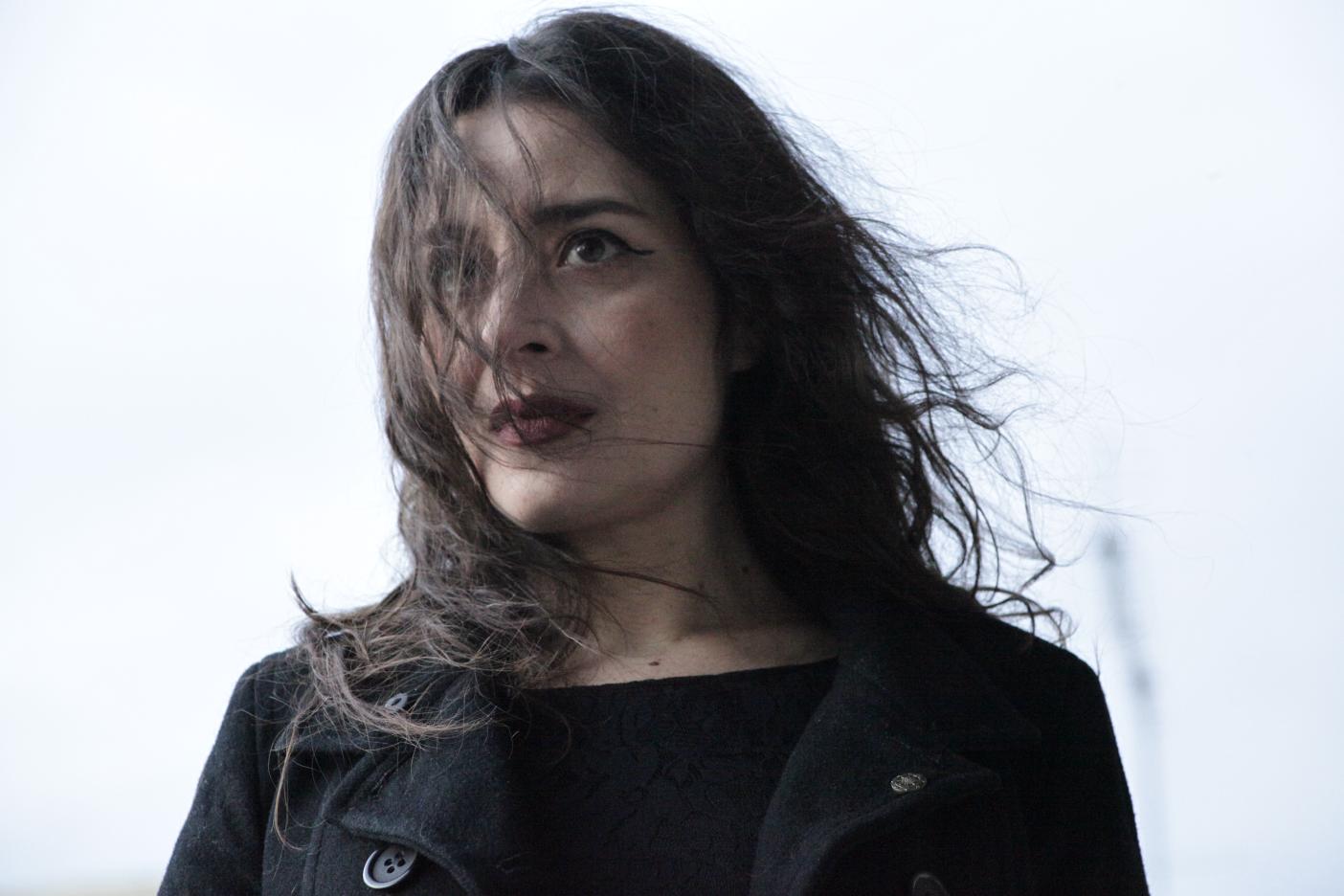 Φένια Παπαδόδημα – ΗALF NOTE