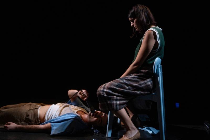 Δραματεχνήματα: Η Παρέλαση @ Studio Μαυρομιχάλη (ανταπόκριση – κριτική)
